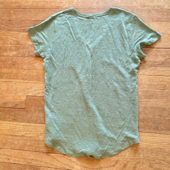 Gap women's green high low V-neck short sleeve casual T-shirt top size XS b3 - Picture 3 of 3